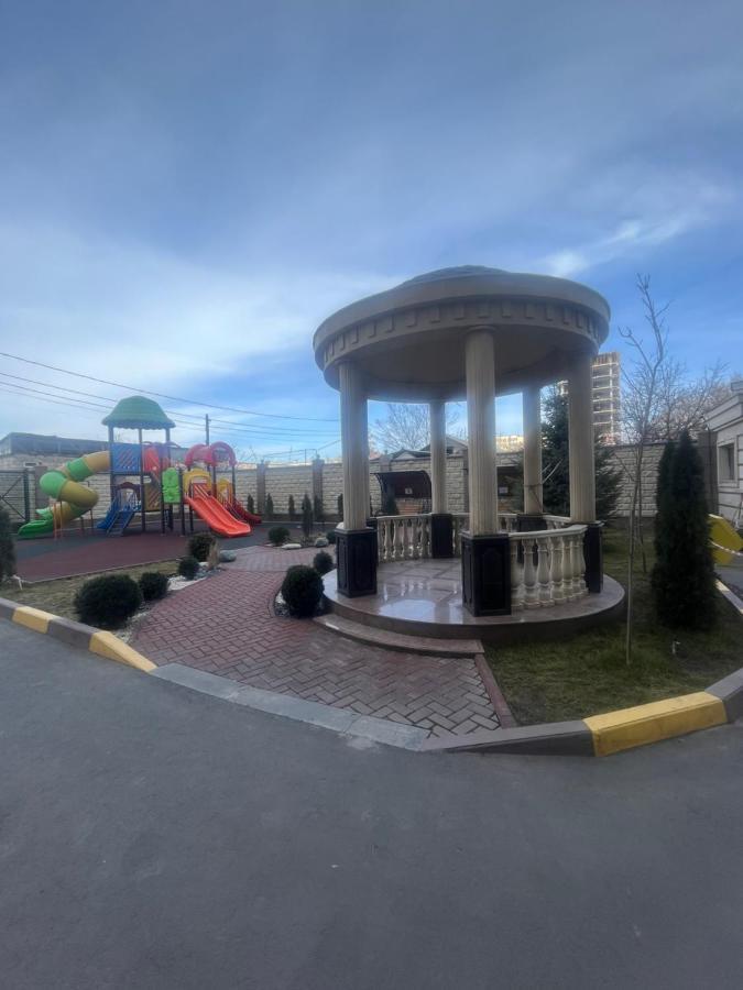 Апартамент Кристалл Biškek Exteriér fotografie